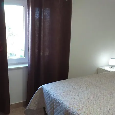 Debelic Suha Punta Apartman